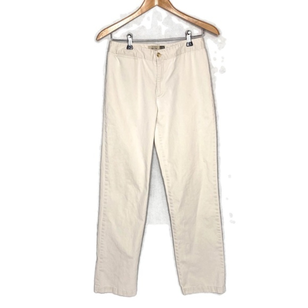 GAP Classic Khakis flat front low rise 8L